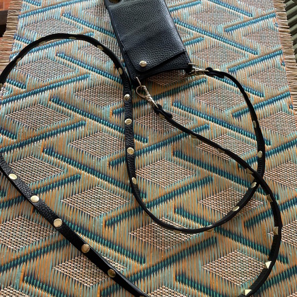 Bandolier iPhone 10 Leather Case - Picture 3 of 3